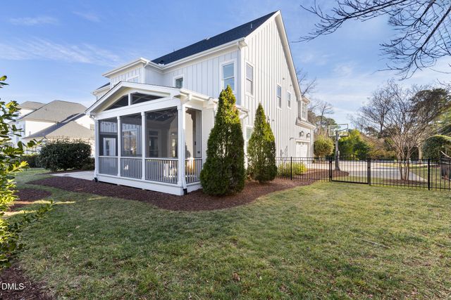 7444 Haywood Oaks Drive, Raleigh, NC 27613