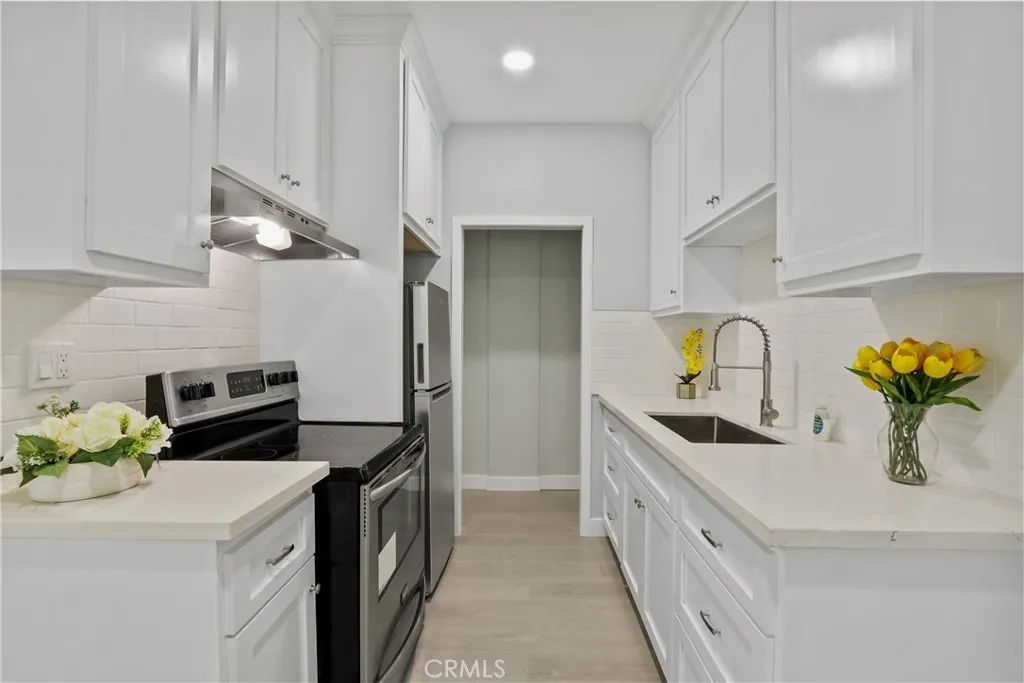 234 Lime Avenue A, Long Beach, CA 90802