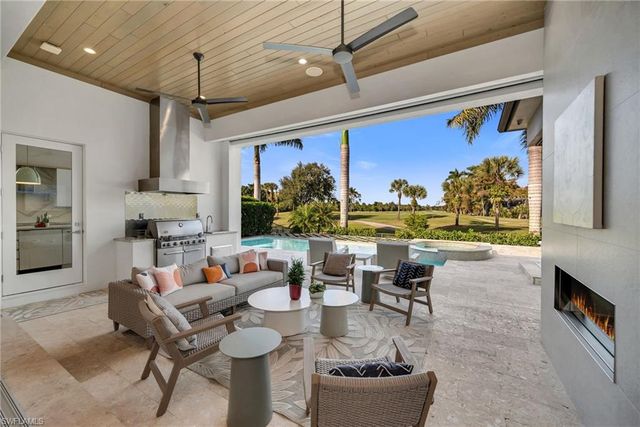 1671 Vinland WAY, Naples, FL 34105