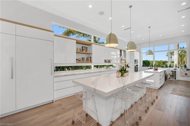 1671 Vinland WAY, Naples, FL 34105