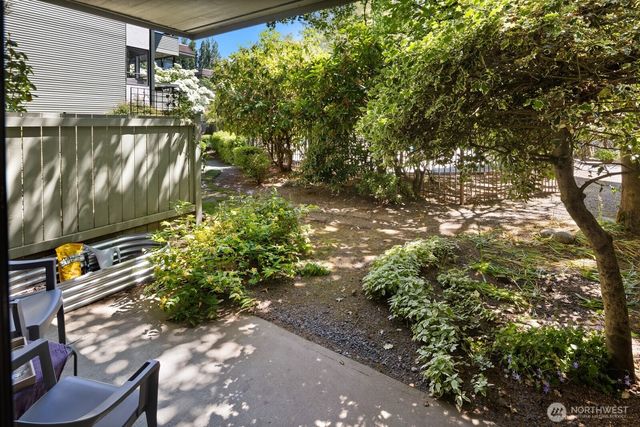 18904 8th Avenue NW #128, Shoreline, WA 98177