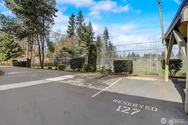 18904 8th Avenue NW #128, Shoreline, WA 98177