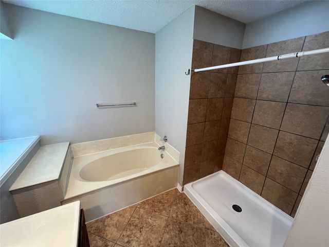 2405 Brookside Drive, Rowlett, TX 75088