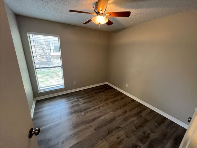 2405 Brookside Drive, Rowlett, TX 75088