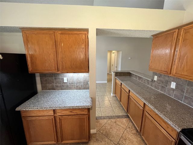 2405 Brookside Drive, Rowlett, TX 75088