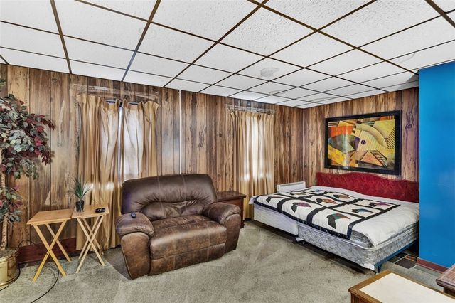 1421 5th Ave, Arnold, PA 15068