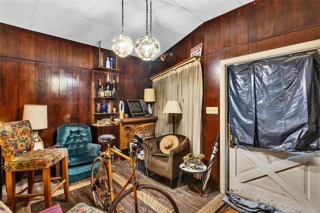 1421 5th Ave, Arnold, PA 15068