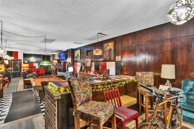 1421 5th Ave, Arnold, PA 15068