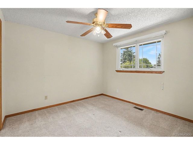 435 Dione Pl, Lone Tree, CO 80124