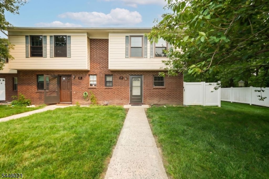 25 Driscoll Ct 1, North Brunswick Twp., NJ 08902 — exterior