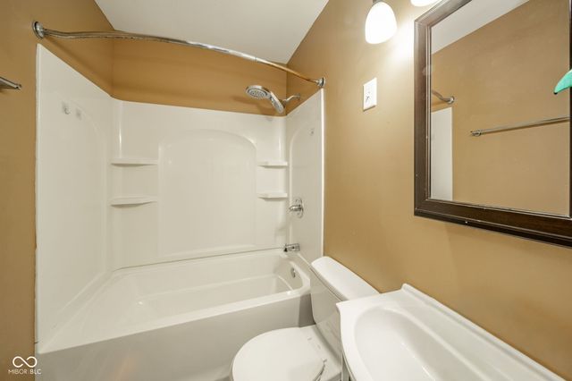 2738 Apache Drive, Anderson, IN 46012