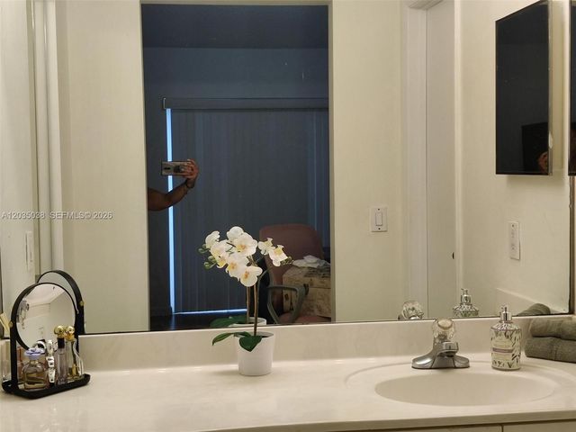 4315 Greenbriar Ln, Weston, FL 33331