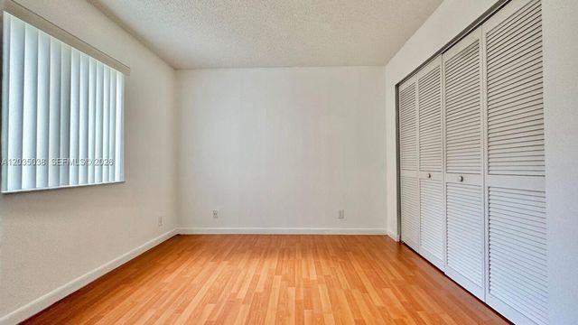 4315 Greenbriar Ln, Weston, FL 33331