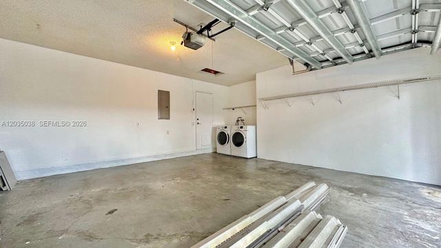 4315 Greenbriar Ln, Weston, FL 33331