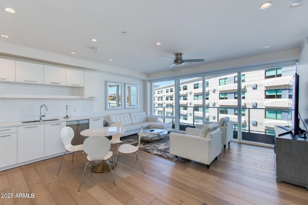 4422 N 75TH Street 4003, Scottsdale, AZ 85251