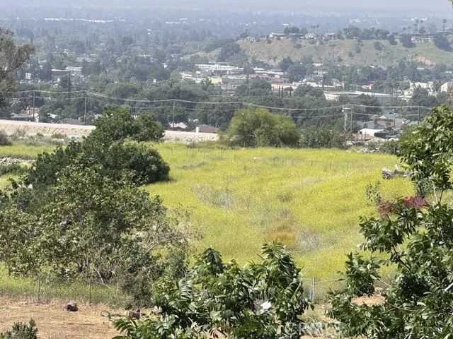 425 Arrowhead, San Bernardino, CA 92404