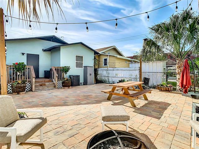 2904 SANCHEZ STREET, Tampa, FL 33605