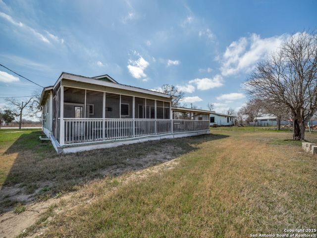 13945 Somerset, Von Ormy, TX 78073