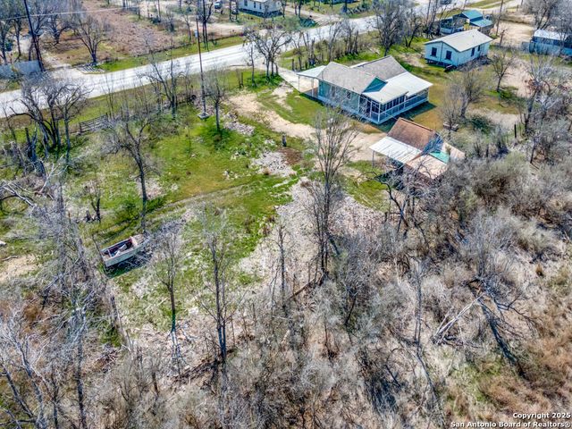13945 Somerset, Von Ormy, TX 78073