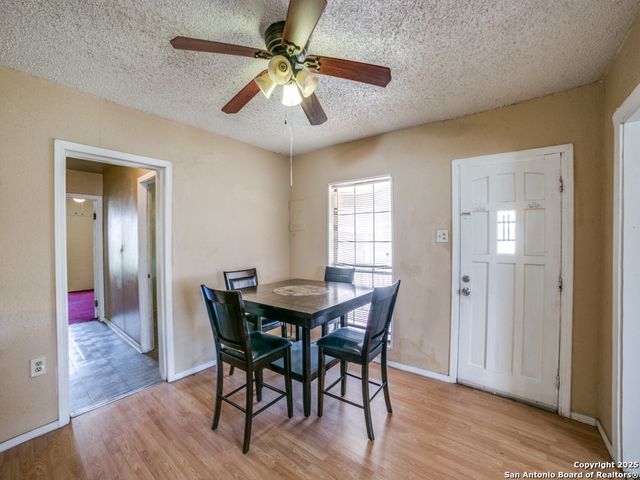 13945 Somerset, Von Ormy, TX 78073