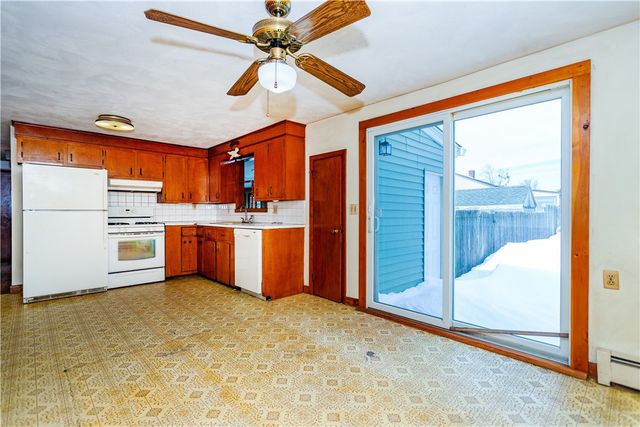 586 Child Street, Warren, RI 02885