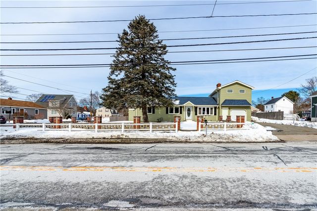 586 Child Street, Warren, RI 02885