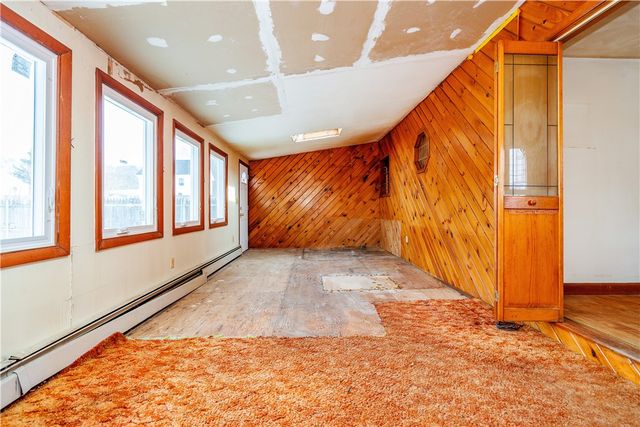 586 Child Street, Warren, RI 02885