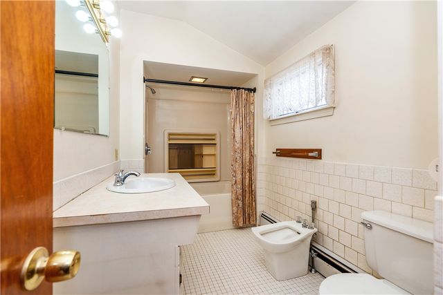 586 Child Street, Warren, RI 02885