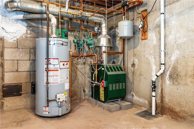 586 Child Street, Warren, RI 02885