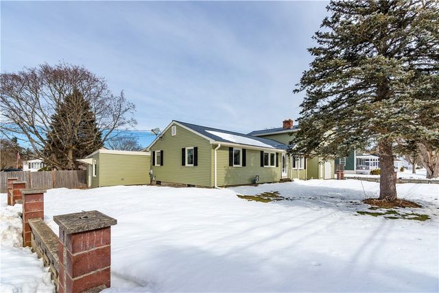 586 Child Street, Warren, RI 02885