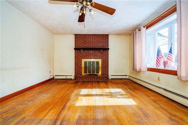 586 Child Street, Warren, RI 02885