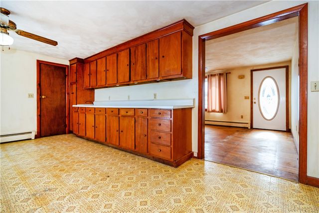 586 Child Street, Warren, RI 02885