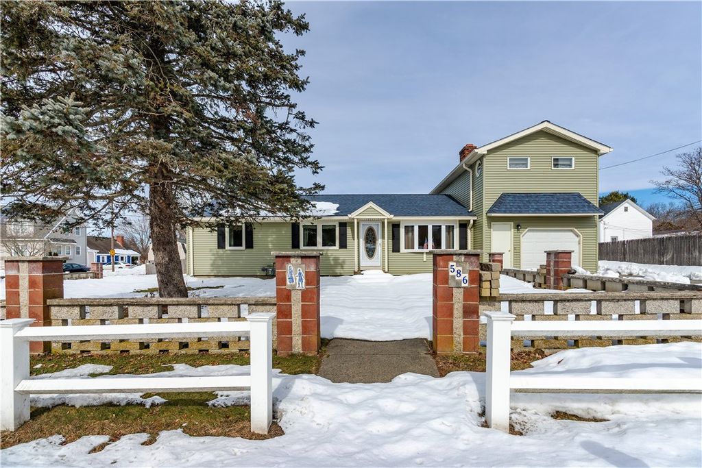 586 Child Street, Warren, RI 02885
