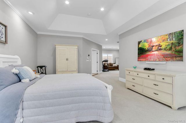 19 Sassinoro Boulevard, Cortlandt Manor, NY 10567