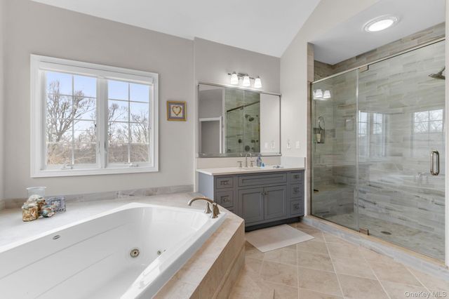 19 Sassinoro Boulevard, Cortlandt Manor, NY 10567