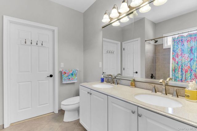 19 Sassinoro Boulevard, Cortlandt Manor, NY 10567