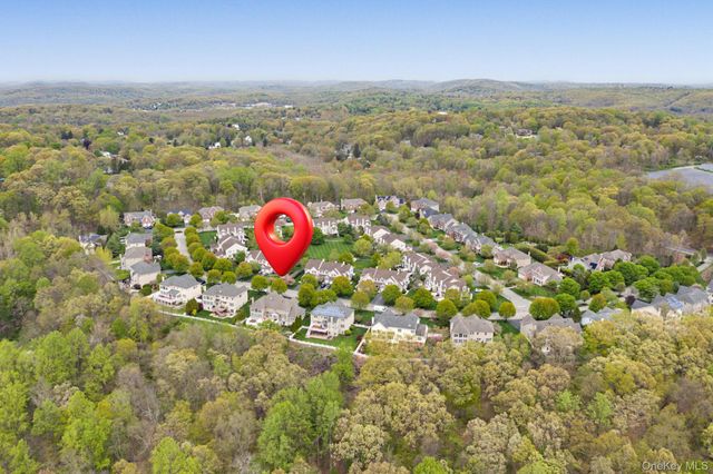19 Sassinoro Boulevard, Cortlandt Manor, NY 10567