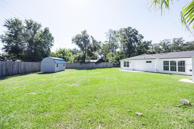 1117 NW 51ST TERRACE, Gainesville, FL 32605