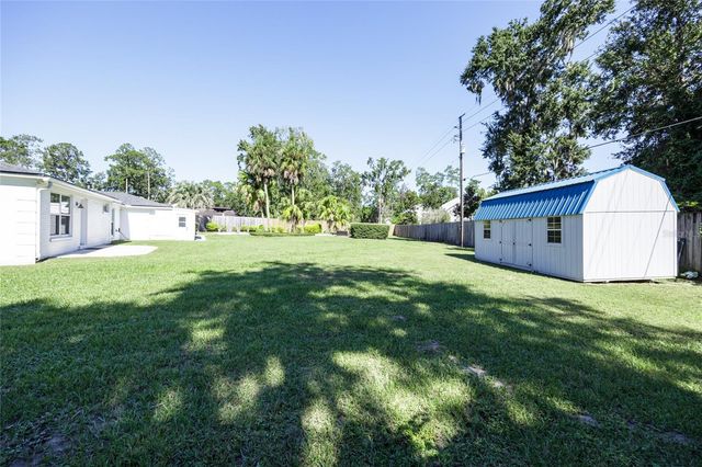 1117 NW 51ST TERRACE, Gainesville, FL 32605