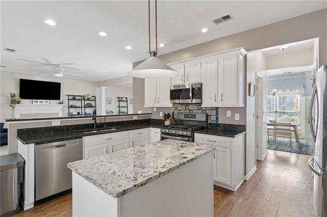 1703 Grace Court SE, Smyrna, GA 30082