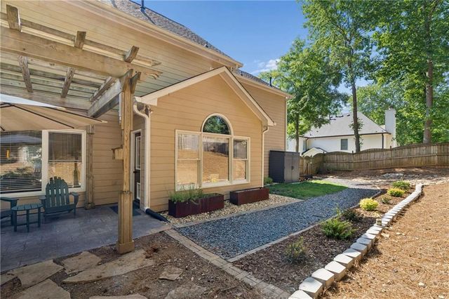 1703 Grace Court SE, Smyrna, GA 30082