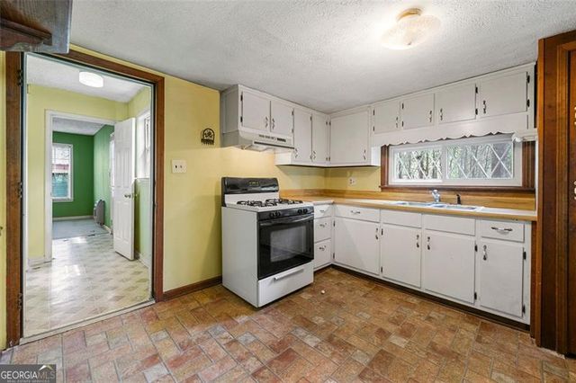 4980 CHAPEL HILL Road, Douglasville, GA 30135