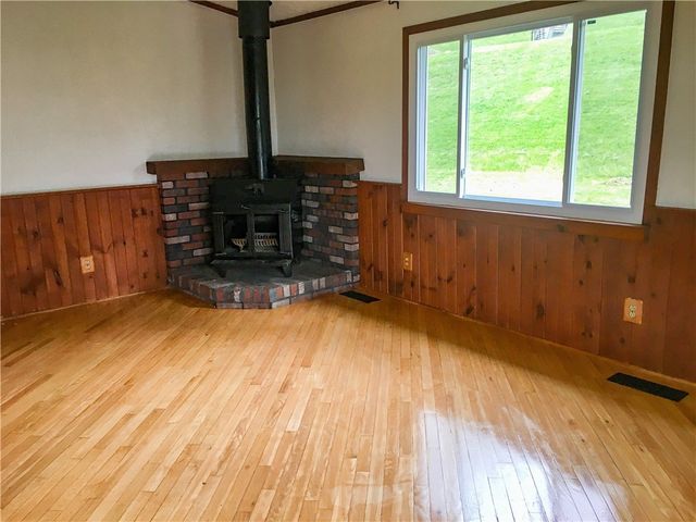 379 Millet Lane, Pleasant Hills, PA 15236