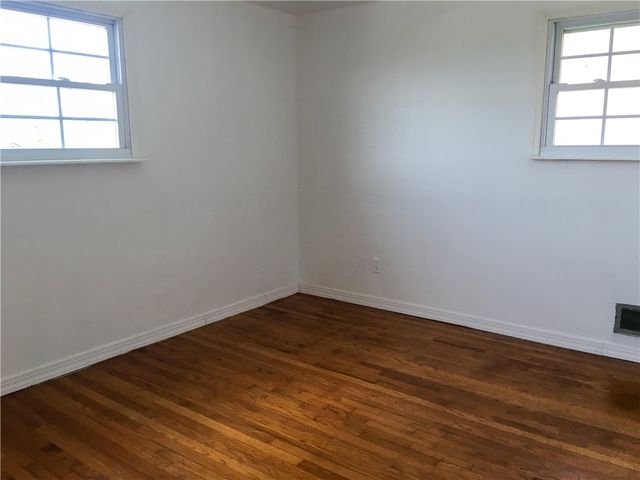 379 Millet Lane, Pleasant Hills, PA 15236