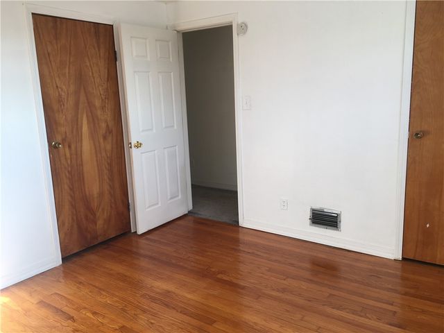 379 Millet Lane, Pleasant Hills, PA 15236