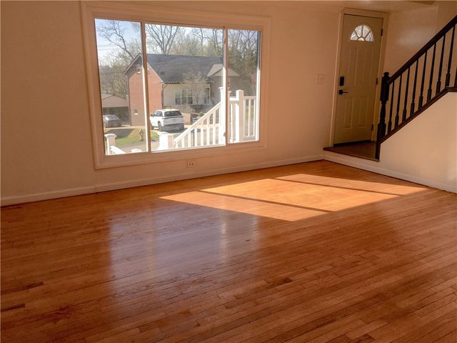 379 Millet Lane, Pleasant Hills, PA 15236