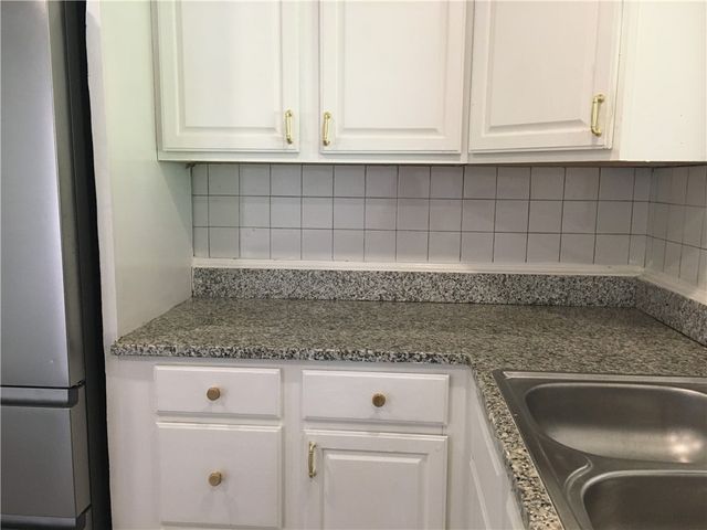 379 Millet Lane, Pleasant Hills, PA 15236