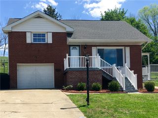 379 Millet Lane, Pleasant Hills, PA 15236