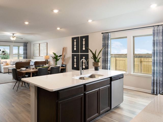 239 Prairie Song LN, Liberty Hill, TX 78642