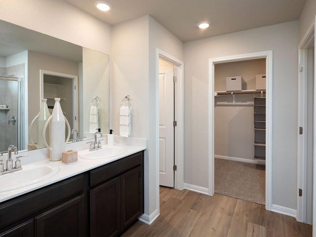 239 Prairie Song LN, Liberty Hill, TX 78642